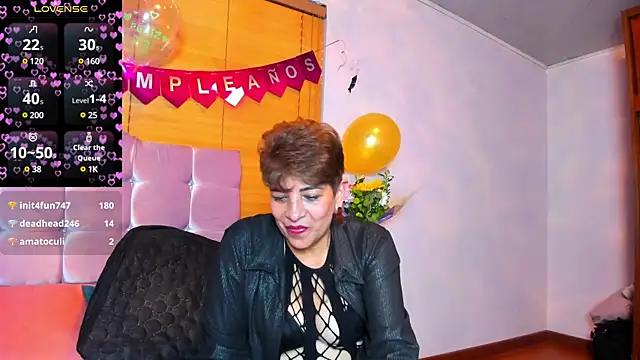 Snapshot of Angelina_Stone_65 chatting on December 2024 11:26:02 PM Angelina Stone 65 online show from December 2024 11:26:02 PM