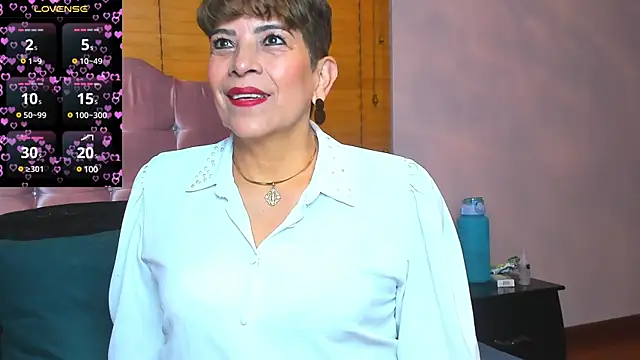 Snapshot of Angelina_Stone_65 chatting on December 2024 03:42:01 PM Angelina Stone 65 online show from December 2024 03:42:01 PM