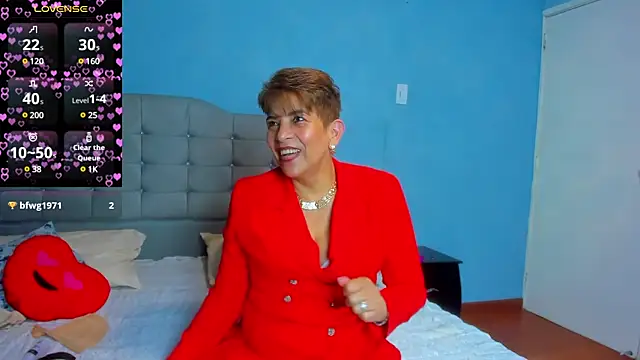 Snapshot of Angelina_Stone_65 chatting on January 2025 12:57:02 AM Angelina Stone 65 online show from January 2025 12:57:02 AM