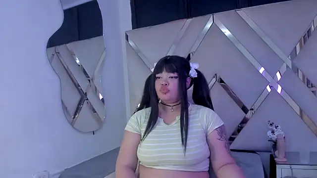 kittyhtx online show from December 2024 08:52:02 AM