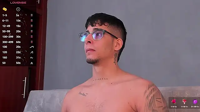 Snapshot of iamcamiloo_ chatting on January 2025 07:17:02 AM iamcamiloo online show from January 2025 07:17:02 AM
