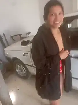 mia submissivewhore online show from March 2025 06:32:01 PM