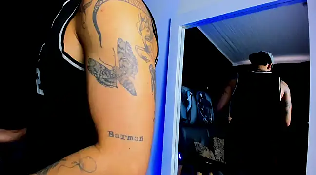 JUSTIN FULLER1 online show from December 2024 06:17:01 PM