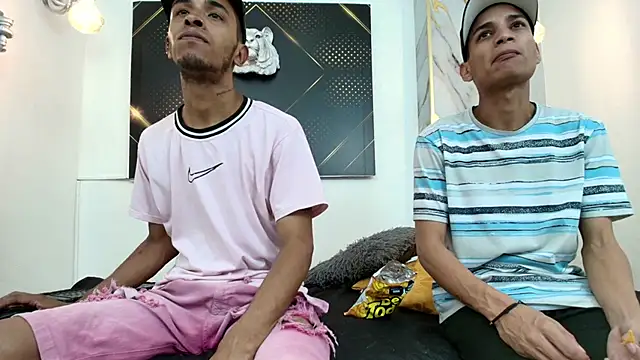 JordanAndAndrew online show from December 2025 10:25:02 PM