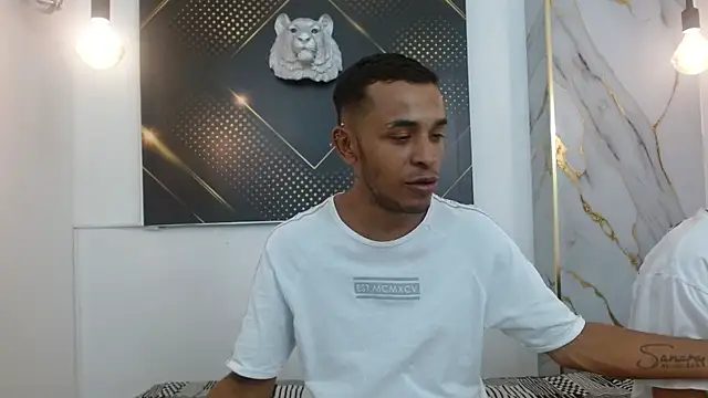 Snapshot of JordanAndAndrew chatting on February 2026 08:48:02 PM JordanAndAndrew online show from February 2026 08:48:02 PM