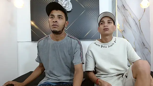 Snapshot of JordanAndAndrew chatting on March 2026 09:44:02 PM JordanAndAndrew online show from March 2026 09:44:02 PM