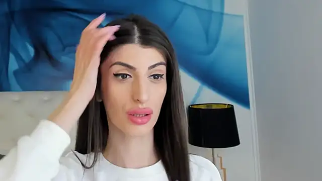 Snapshot of SkinnyDolly chatting on January 2025 09:25:02 PM SkinnyDolly online show from January 2025 09:25:02 PM