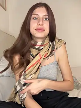 emma05 online show from January 2025 07:18:01 PM