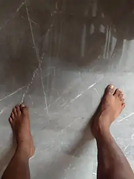 Snapshot of MrNick74 chatting on November 2025 04:42:01 PM MrNick74 online show from November 2025 04:42:01 PM