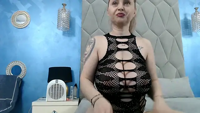 AretiAlisya online show from February 2025 06:26:02 AM