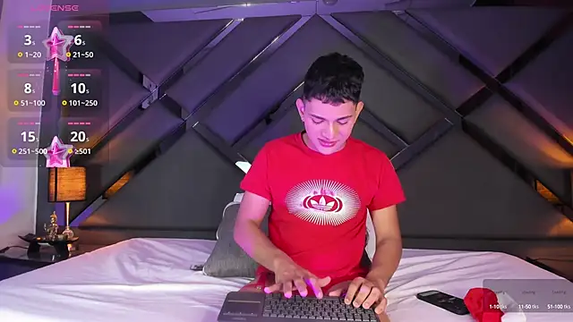 Snapshot of ander_deimond_ chatting on December 2024 01:39:01 PM ander deimond online show from December 2024 01:39:01 PM