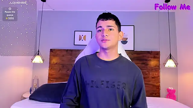 Snapshot of ander_deimond_ chatting on February 2025 04:25:01 PM ander deimond online show from February 2025 04:25:01 PM