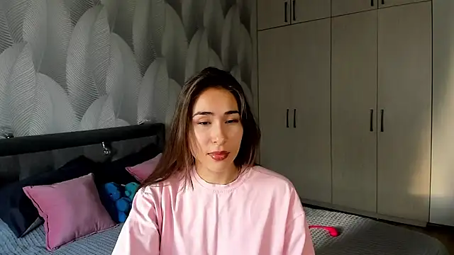 Bambiii bby online show from September 2025 01:31:02 AM