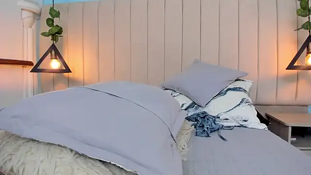 Snapshot of JulianaWaldo chatting on January 2025 04:06:01 PM JulianaWaldo online show from January 2025 04:06:01 PM