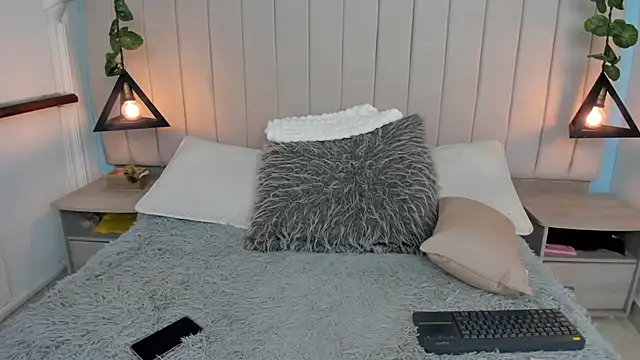 Snapshot of JulianaWaldo chatting on March 2025 01:07:02 PM JulianaWaldo online show from March 2025 01:07:02 PM