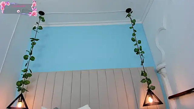 Snapshot of JulianaWaldo chatting on March 2025 09:42:02 PM JulianaWaldo online show from March 2025 09:42:02 PM