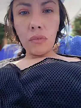 im lorein online show from January 2025 07:44:02 PM