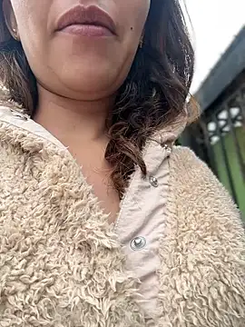 im lorein online show from January 2025 04:11:02 PM