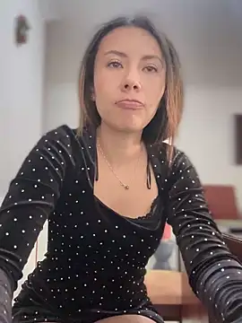 im lorein online show from February 2025 02:05:02 PM