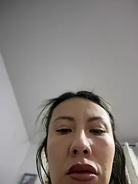 im lorein online show from February 2025 11:10:02 AM