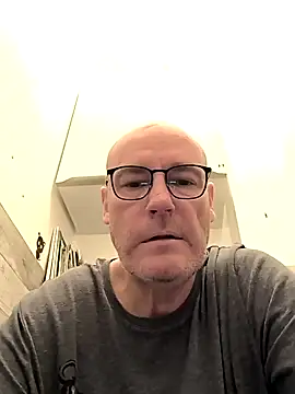 Snapshot of bogland33 chatting on February 2025 12:50:01 PM bogland33 online show from February 2025 12:50:01 PM