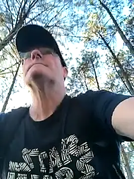 Snapshot of bogland33 chatting on March 2025 04:55:02 PM bogland33 online show from March 2025 04:55:02 PM