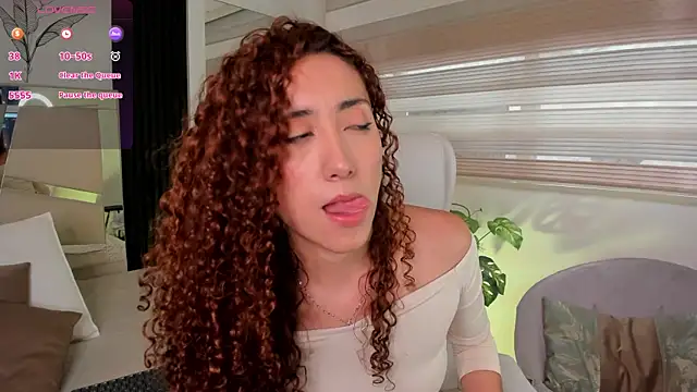 miss catalinaa online show from January 2026 12:31:01 PM