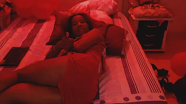 SashaBrianna99 online show from February 2025 12:19:01 PM