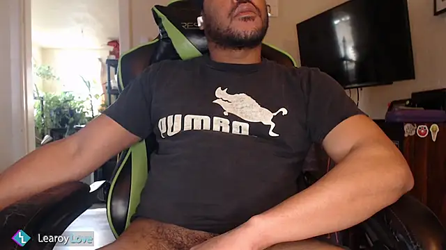 Learoy Love online show from March 2026 11:04:02 PM