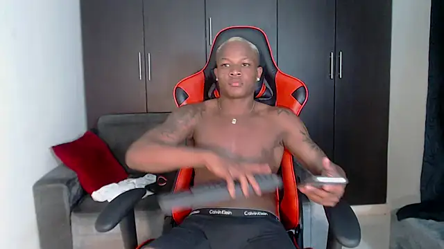 Alid 17 online show from March 2025 09:48:02 PM