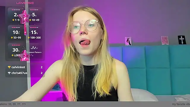 Esme Runn online show from December 2024 04:39:02 PM