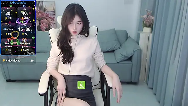 Snapshot of YiJin-a chatting on December 2024 03:10:01 PM YiJin-a online show from December 2024 03:10:01 PM