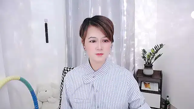 Fan ting online show from February 2025 08:17:01 AM