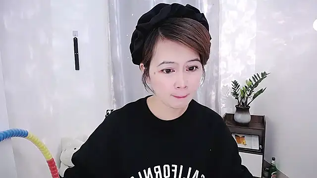 Fan ting online show from February 2025 03:04:01 AM