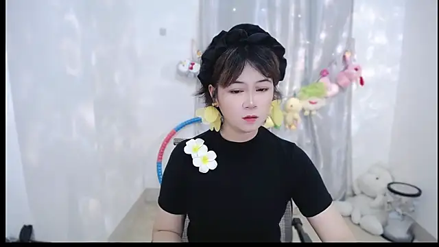 Snapshot of Fan_ting chatting on October 2025 03:05:01 AM Fan ting online show from October 2025 03:05:01 AM