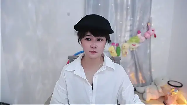 Snapshot of Fan_ting chatting on October 2025 04:59:02 AM Fan ting online show from October 2025 04:59:02 AM