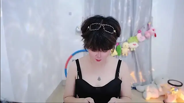 Snapshot of Fan_ting chatting on October 2025 02:45:01 AM Fan ting online show from October 2025 02:45:01 AM