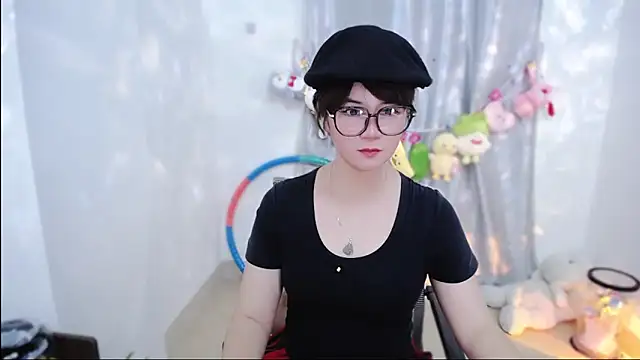 Snapshot of Fan_ting chatting on October 2025 02:32:02 PM Fan ting online show from October 2025 02:32:02 PM