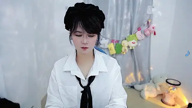 Snapshot of Fan_ting chatting on November 2025 02:47:02 AM Fan ting online show from November 2025 02:47:02 AM