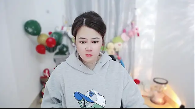 Snapshot of Fan_ting chatting on February 2026 01:11:02 AM Fan ting online show from February 2026 01:11:02 AM