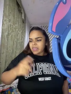 Snapshot of Evabigass chatting on February 2026 05:35:02 PM Evabigass online show from February 2026 05:35:02 PM