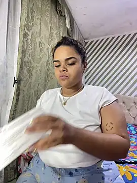 Snapshot of Evabigass chatting on February 2026 06:07:01 PM Evabigass online show from February 2026 06:07:01 PM