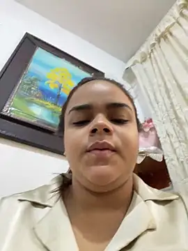 Snapshot of Evabigass chatting on April 2026 11:32:01 AM Evabigass online show from April 2026 11:32:01 AM