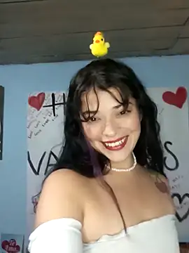 Snapshot of Elvishcassie_ chatting on February 2025 08:15:01 PM Elvishcassie online show from February 2025 08:15:01 PM