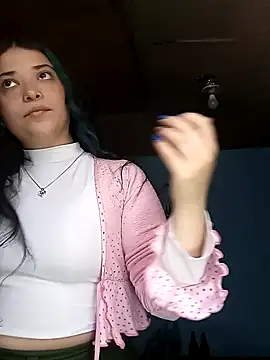 Snapshot of Elvishcassie_ chatting on November 2025 03:34:02 PM Elvishcassie online show from November 2025 03:34:02 PM