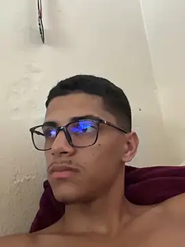 Naka300 online show from February 2025 07:07:01 PM