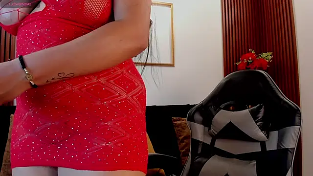 Snapshot of Jeen_Taylor chatting on October 2025 08:30:02 PM Jeen Taylor online show from October 2025 08:30:02 PM