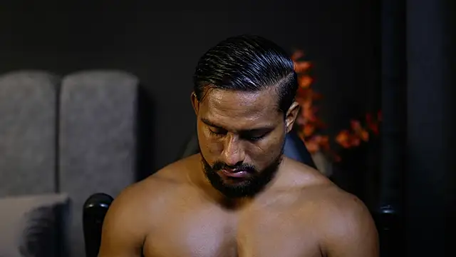 CallumMuscle online show from November 2025 12:21:01 AM