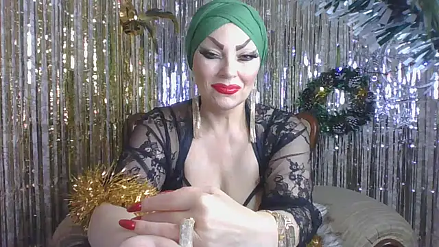 Snapshot of Izabella_gold chatting on December 2024 11:46:02 PM Izabella gold online show from December 2024 11:46:02 PM