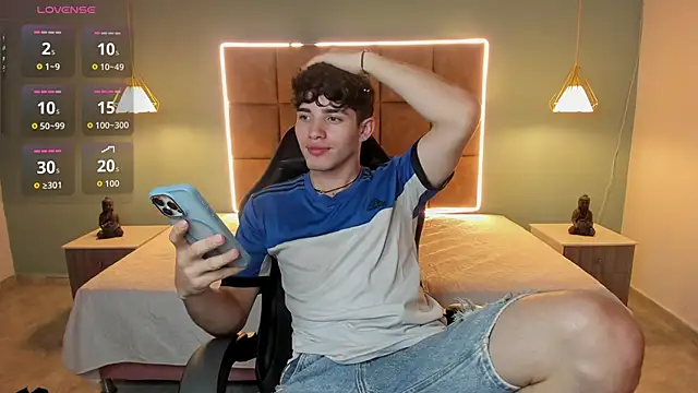 AlejooTwink online show from June 2026 02:24:02 AM